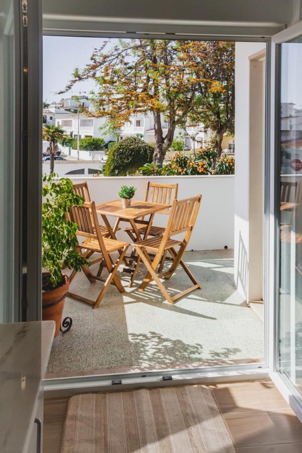 Lovely & Bright Renovated Apt. W/ Balcony In Лагуш Екстер'єр фото